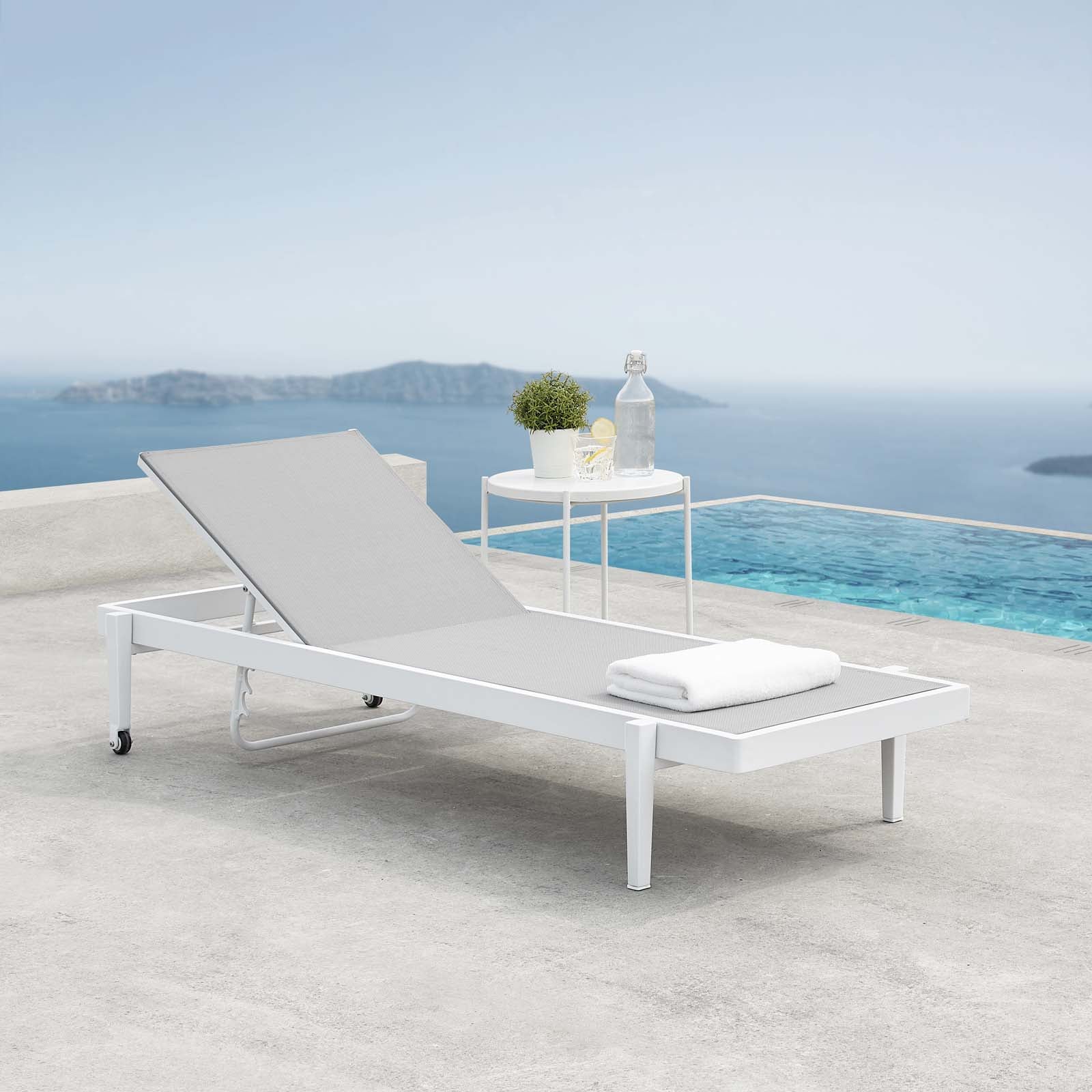 Charleston Outdoor Patio Chaise Lounge Chair